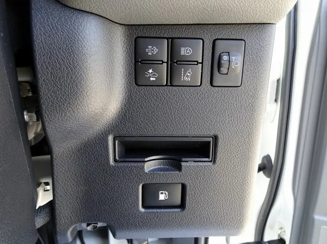 トヨタ コースター 2WG-GDB110(2WD)の写真46