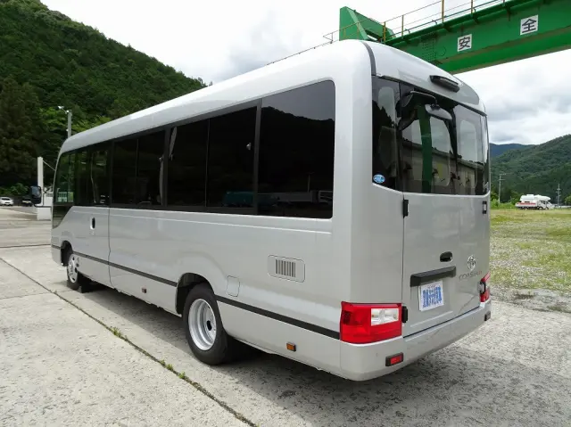 トヨタ コースター 2WG-GDB110(2WD)の写真6