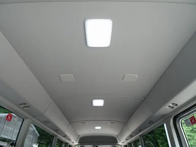 トヨタ コースター 2WG-GDB110(2WD)の写真15