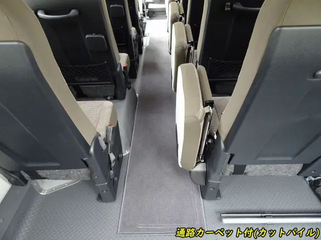 トヨタ コースター 2WG-GDB110(2WD)の写真16