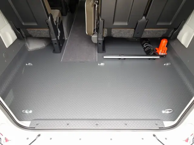 トヨタ コースター 2WG-GDB110(2WD)の写真33