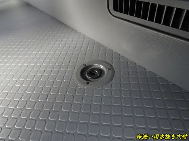 トヨタ コースター 2WG-GDB110(2WD)の写真40
