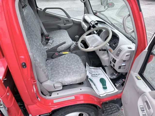 日野 デュトロ BDG-XZU388M(4WD)の写真4