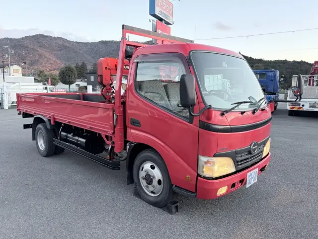 日野 デュトロ BDG-XZU388M(4WD)の写真6