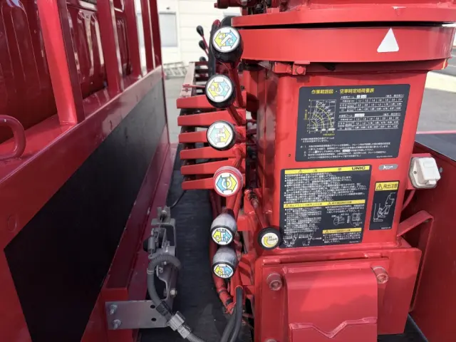 日野 デュトロ BDG-XZU388M(4WD)の写真22