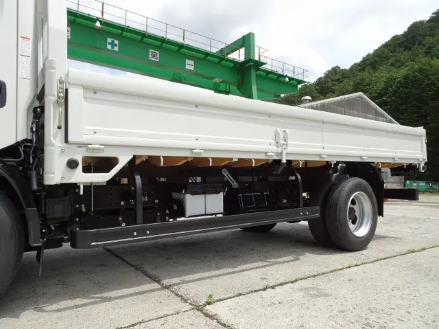 マツダ タイタン 2TG-LKR88C(2WD)の写真22