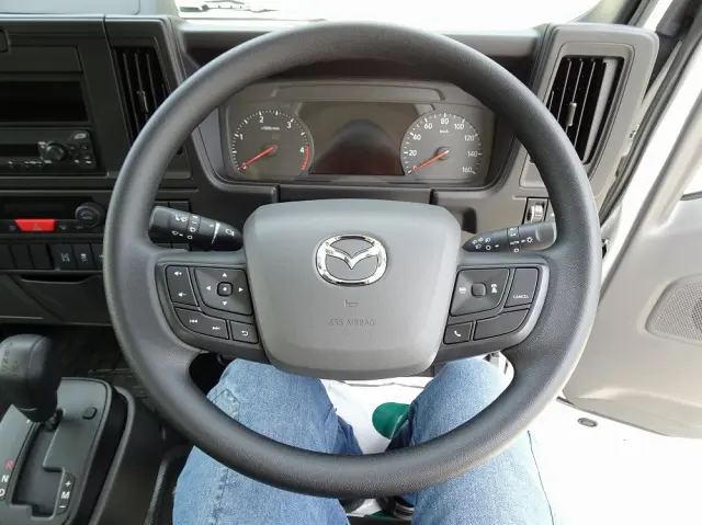 マツダ タイタン 2TG-LKR88C(2WD)の写真33