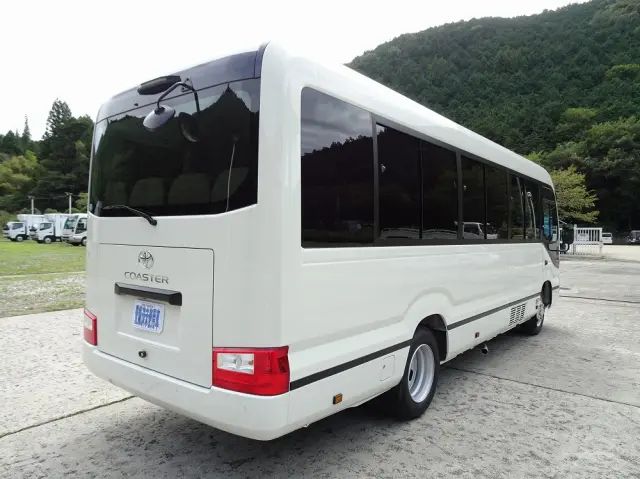 トヨタ コースター 2WG-GDB110(2WD)の写真2