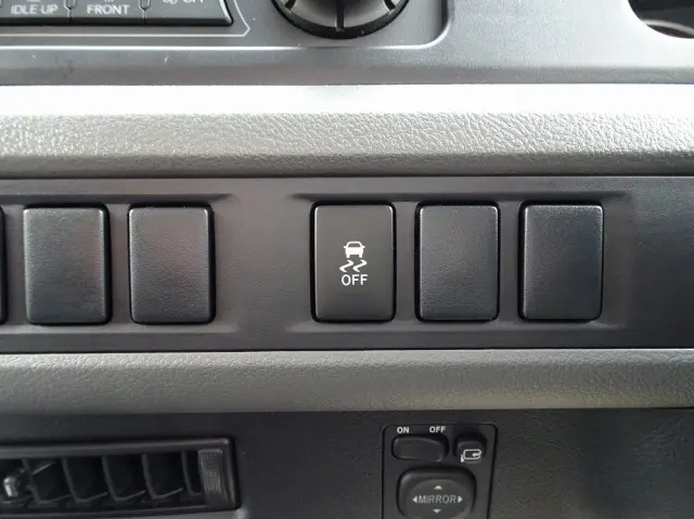 トヨタ コースター 2WG-GDB110(2WD)の写真44