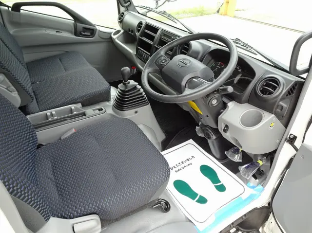 日野 デュトロ 2WG-XZU721M(2WD)の写真4