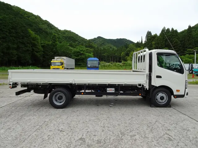 日野 デュトロ 2WG-XZU721M(2WD)の写真15
