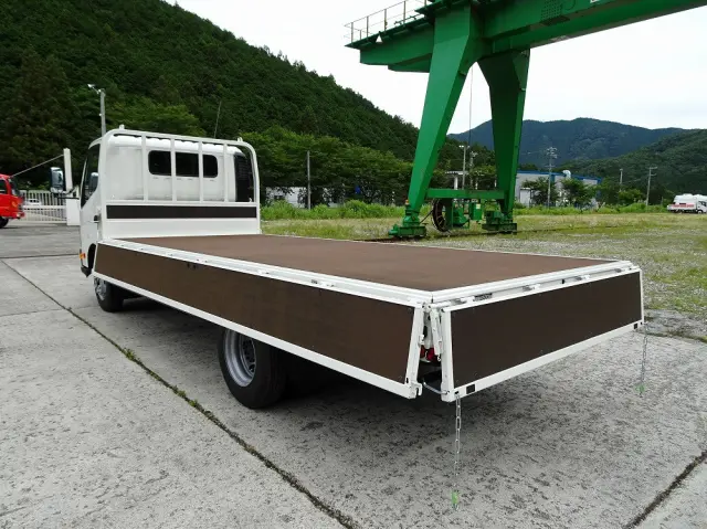 日野 デュトロ 2WG-XZU721M(2WD)の写真18