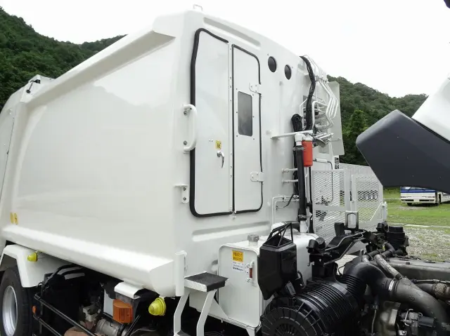 日野 レンジャー 2DG-GC2ABA(2WD)の写真23