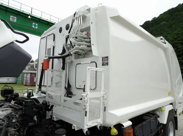日野 レンジャー 2DG-GC2ABA(2WD)の写真24
