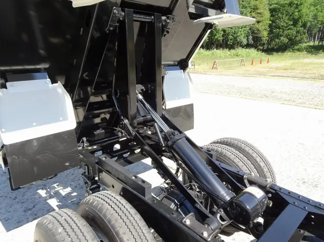 日野 デュトロ 2WG-XZU603T(2WD)の写真18