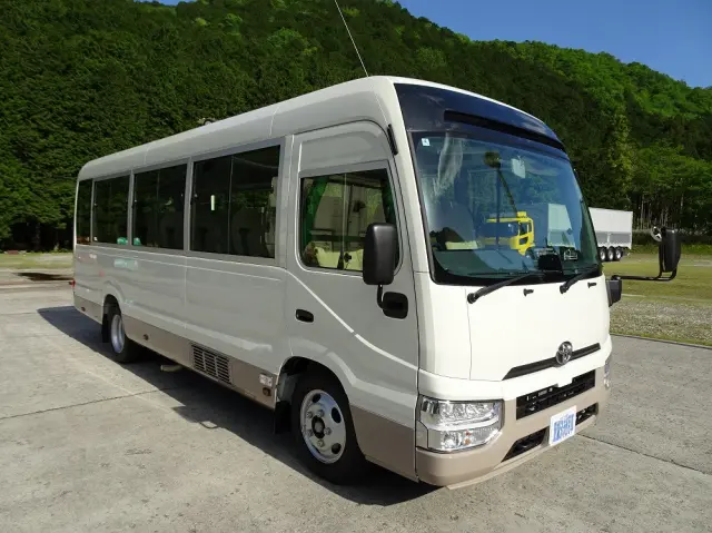 トヨタ コースター 2KG-GDB70(2WD)の写真5