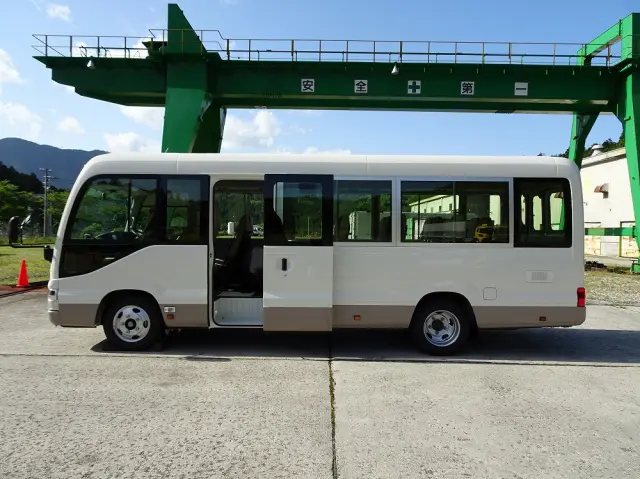 トヨタ コースター 2KG-GDB70(2WD)の写真7