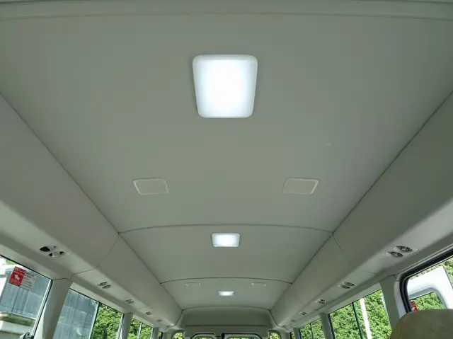 トヨタ コースター 2KG-GDB70(2WD)の写真16