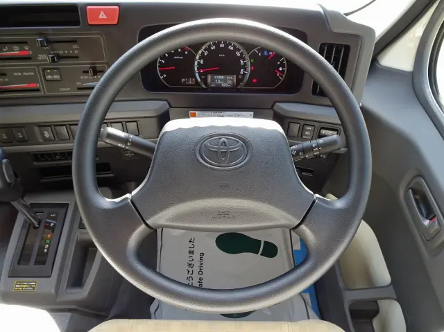 トヨタ コースター 2KG-GDB70(2WD)の写真36