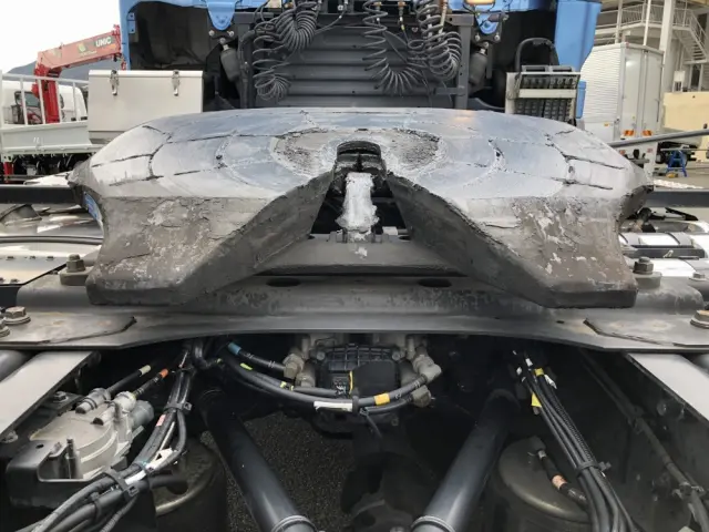 日野 プロフィア 2DG-SH1EDGG(2WD)の写真13