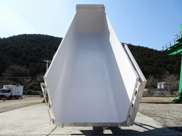 日野 プロフィア 2DG-FS1AHE(6x4)の写真3