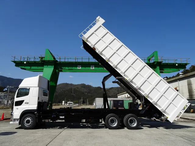 日野 プロフィア 2DG-FS1AHE(6x4)の写真7