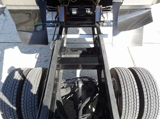 日野 プロフィア 2DG-FS1AHE(6x4)の写真23