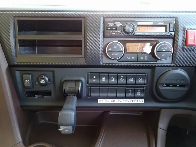 日野 プロフィア 2DG-FS1AHE(6x4)の写真38