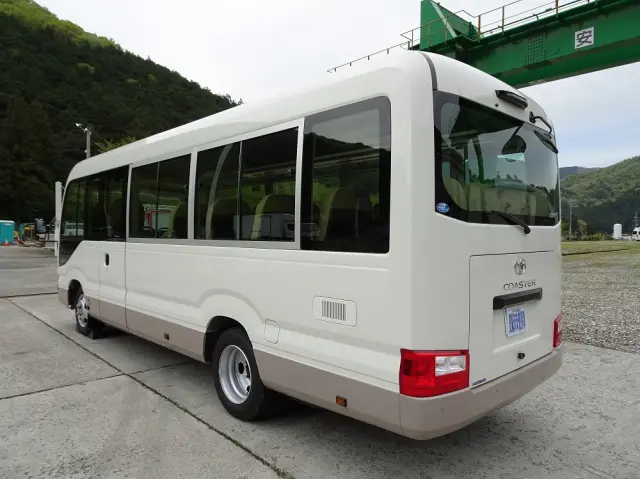 トヨタ コースター 2KG-GDB70(2WD)の写真6