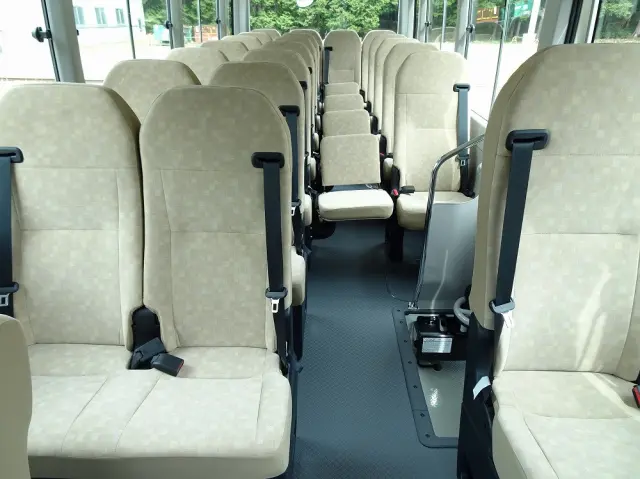 トヨタ コースター 2KG-GDB70(2WD)の写真13