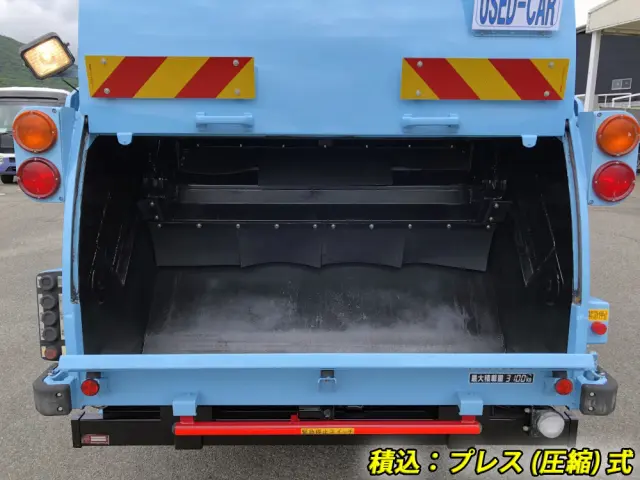 いすゞ エルフ SKG-NPR85YN(2WD)の写真12