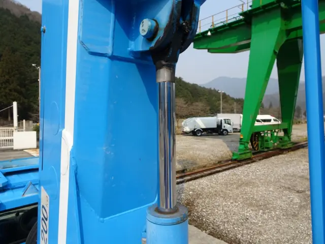 トヨタ ダイナ PB-XZU301H(2WD)の写真17