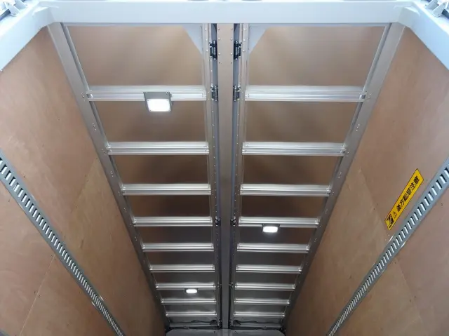 いすゞ フォワード 2RG-FRR90T4(2WD)の写真13