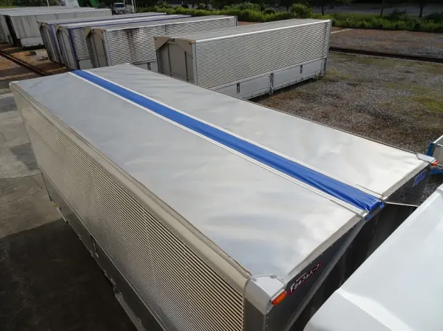 いすゞ フォワード 2RG-FRR90T4(2WD)の写真25