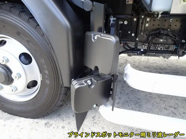 いすゞ フォワード 2RG-FRR90T4(2WD)の写真29