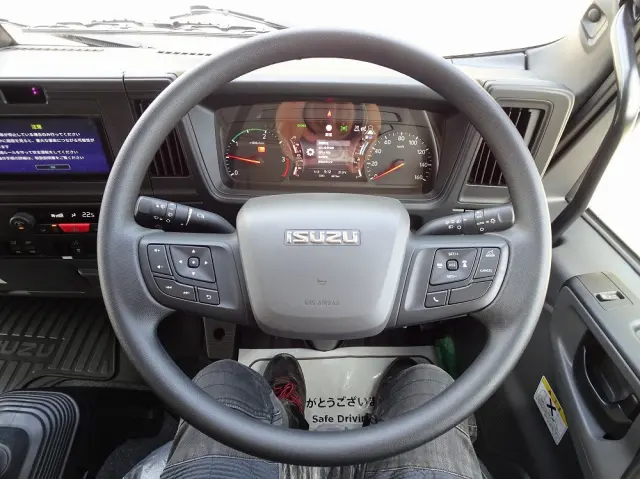 いすゞ フォワード 2RG-FRR90T4(2WD)の写真31