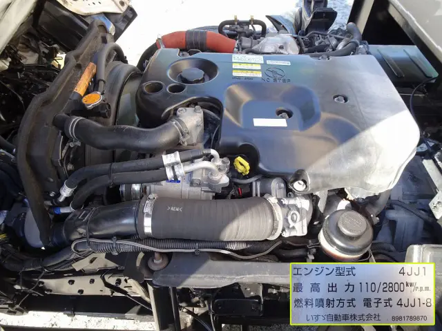 いすゞ エルフ SKG-NKR85YN(2WD)の写真10