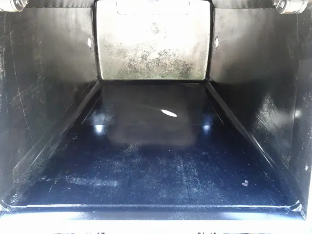 いすゞ エルフ SKG-NKR85YN(2WD)の写真17