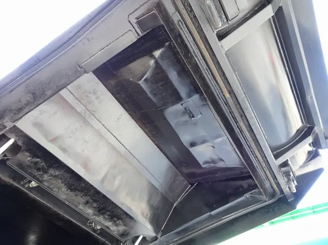 いすゞ エルフ SKG-NKR85YN(2WD)の写真18