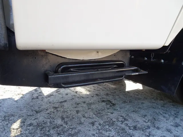 いすゞ エルフ SKG-NKR85YN(2WD)の写真19