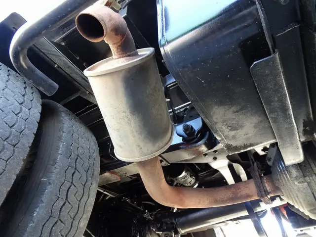 いすゞ エルフ SKG-NKR85YN(2WD)の写真28