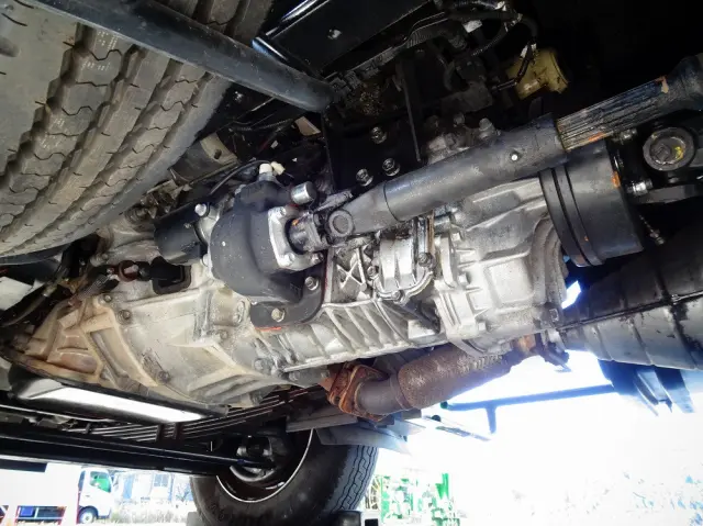 いすゞ エルフ SKG-NKR85YN(2WD)の写真29