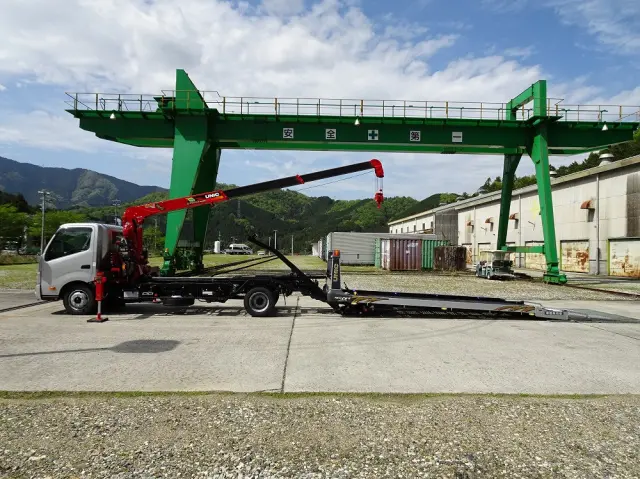 日野 デュトロ 2KG-XZU730M(2WD)の写真7