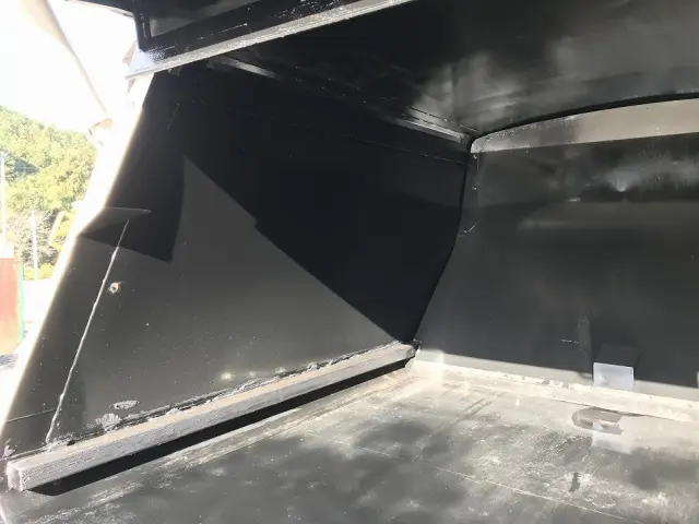 いすゞ エルフ 2PG-NPR88YN(2WD)の写真13