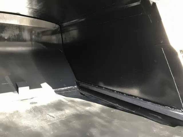 いすゞ エルフ 2PG-NPR88YN(2WD)の写真14