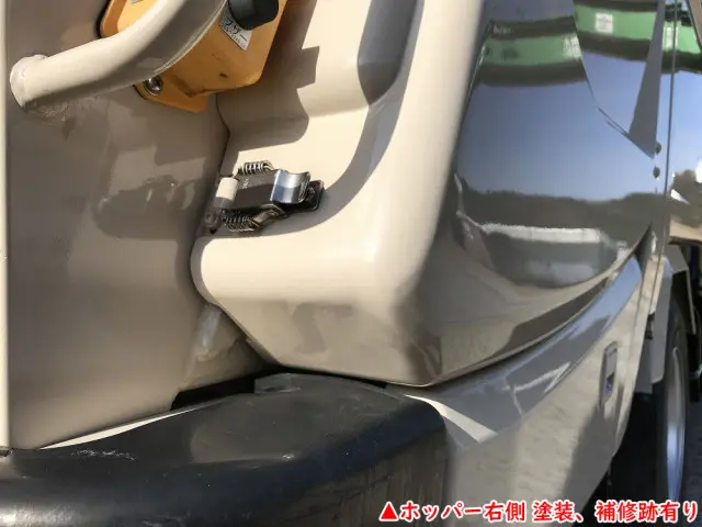 いすゞ エルフ 2PG-NPR88YN(2WD)の写真45