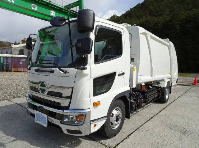 日野 レンジャー 2KG-GC2ABA(2WD)の写真1