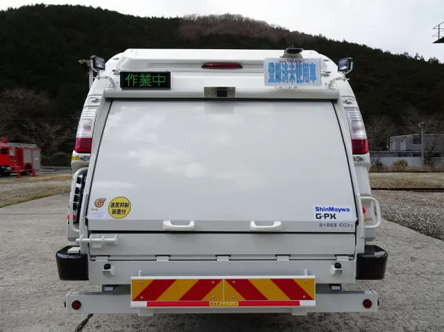 日野 レンジャー 2KG-GC2ABA(2WD)の写真3