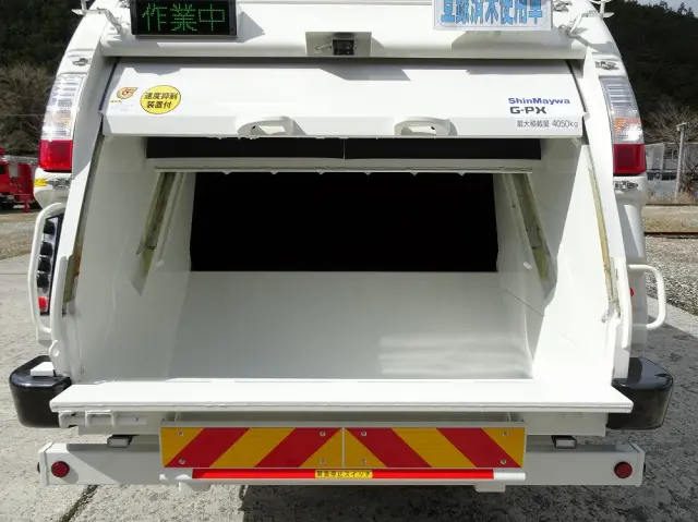 日野 レンジャー 2KG-GC2ABA(2WD)の写真11