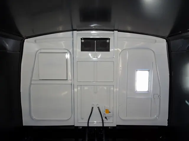 日野 レンジャー 2KG-GC2ABA(2WD)の写真17